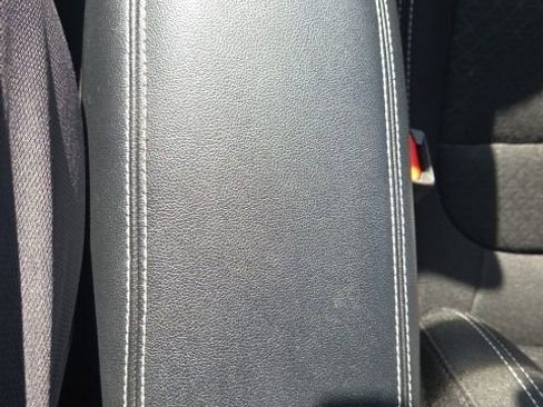 Certified 2025 Ford Escape Active image 36