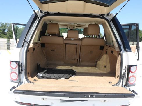 Used 2011 Land Rover Range Rover HSE AWD/4WD image 57