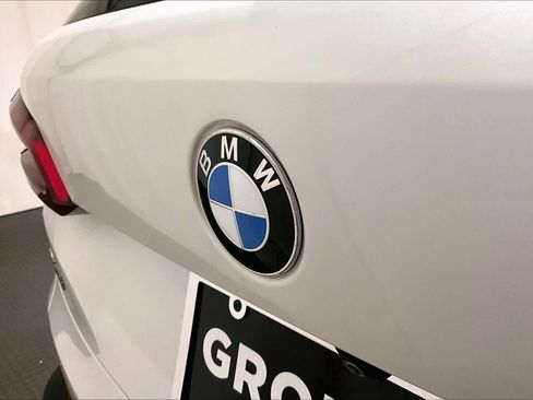 Used 2019 BMW X5 xDrive40i w/ Convenience Package AWD/4WD image 32