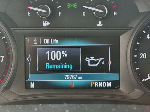 Used 2018 Buick Encore Preferred AWD/4WD image 18