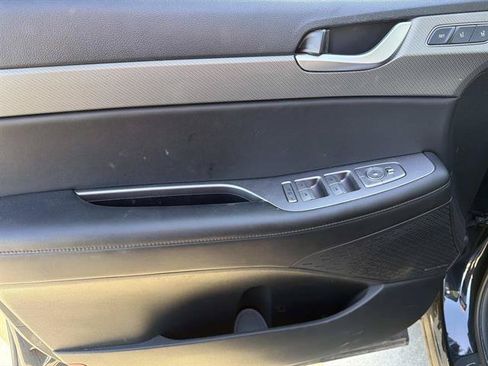 Used 2024 Hyundai Palisade SEL w/ Premium Package FWD image 14