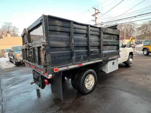 Used 2013 Chevrolet Silverado 3500 W/T w/ Snow Plow Prep Package image 5