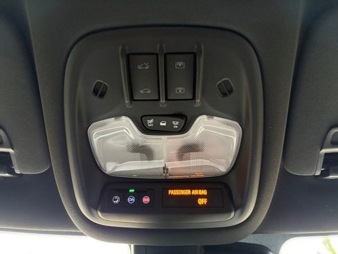 New 2025 Chevrolet TrailBlazer RS w/ Convenience Package image 28