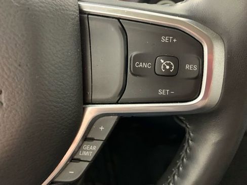 Used 2020 RAM 1500 Laramie image 18
