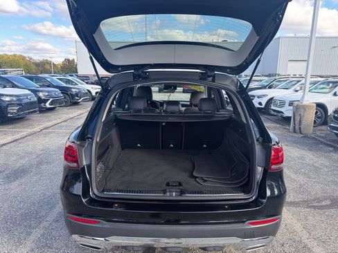 Certified 2022 Mercedes-Benz GLC 300 4MATIC w/ Premium Package Lite image 28