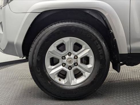 Used 2019 Toyota 4Runner SR5 image 29