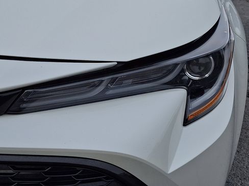 Used 2019 Toyota Corolla SE w/ SE Option Package image 9