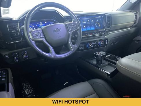 Used 2023 Chevrolet Silverado 1500 ZR2 AWD/4WD image 2
