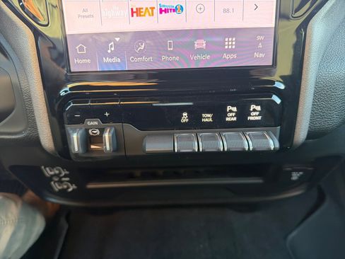 New 2026 RAM 2500 Tradesman image 16