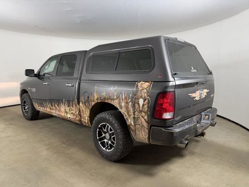 Used 2017 RAM 1500 Express AWD/4WD image 10