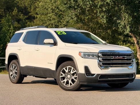 Used 2023 GMC Acadia SLE w/ Driver Convenience Package AWD/4WD image 2