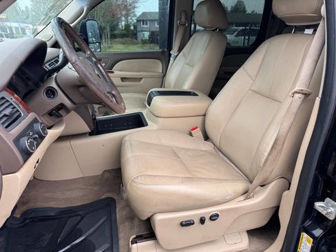 Used 2012 Chevrolet Silverado 2500 LTZ w/ LTZ Plus Package image 11