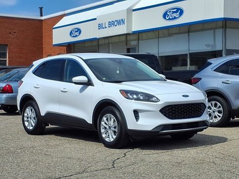 Certified 2021 Ford Escape SE AWD/4WD image 1