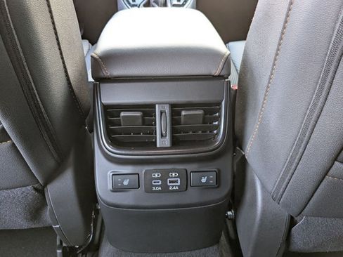 Used 2024 Subaru Outback Wilderness AWD/4WD image 18