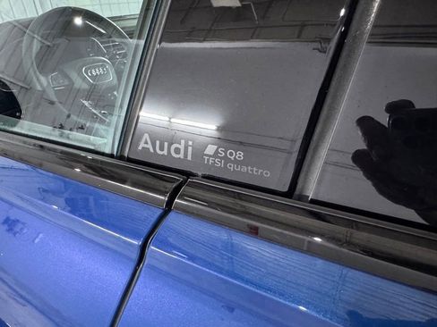 Used 2024 Audi SQ8 Premium Plus AWD/4WD image 18