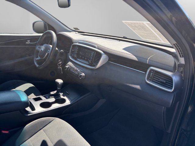 Used 2020 Kia Sorento LX AWD/4WD image 10