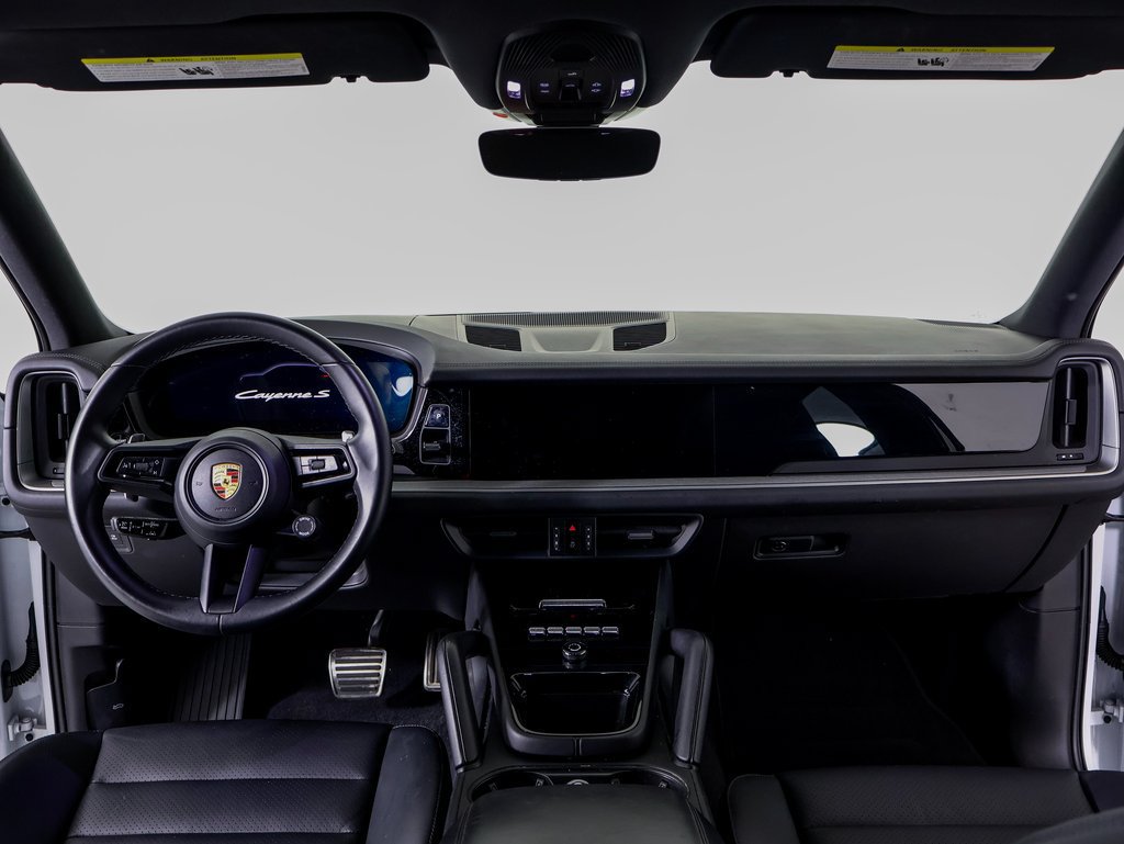 Certified 2024 Porsche Cayenne S AWD/4WD image 11