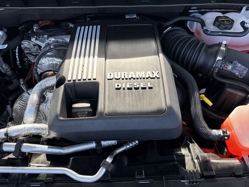 Certified 2026 Chevrolet Silverado 1500 RST image 33