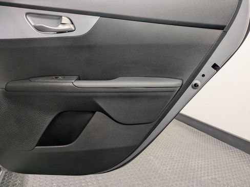 Used 2023 Kia Forte LXS w/ LXS Technology Package image 25