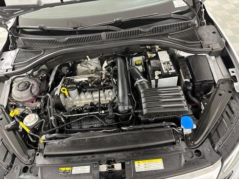 Used 2021 Volkswagen Jetta R-Line FWD image 36
