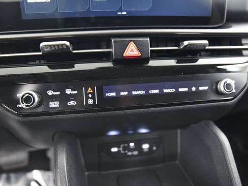 New 2026 Kia Sportage EX w/ EX Panorama Roof Package image 23