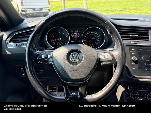 Used 2021 Volkswagen Tiguan SE R-Line w/ 3rd Row Seat Package AWD/4WD image 32