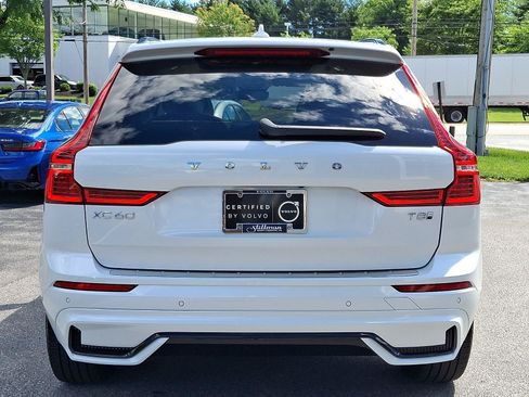 Certified 2025 Volvo XC60 T8 Plus w/ Climate Package AWD/4WD image 5
