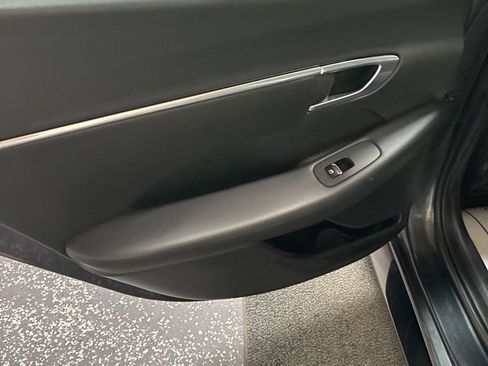 Used 2023 Hyundai Sonata SEL w/ Cargo Package image 23