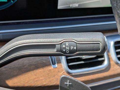 Used 2021 Mercedes-Benz GLS 450 4MATIC image 26