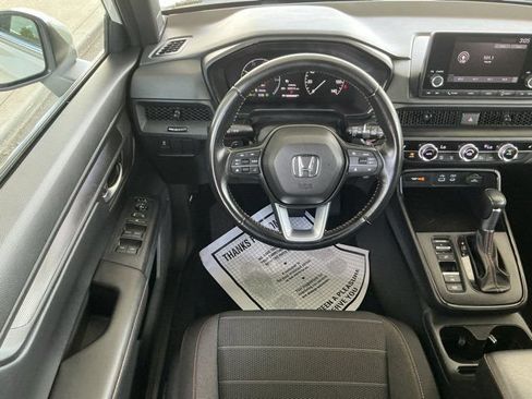 Used 2025 Honda CR-V Sport image 12
