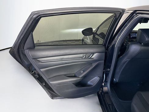 Used 2019 Honda Accord Sport image 24