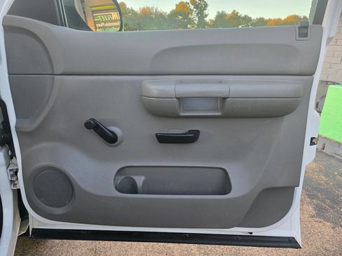 Used 2007 Chevrolet Silverado 1500 W/T image 19