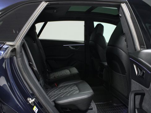 Used 2024 Audi SQ8 Prestige w/ Prestige Package AWD/4WD image 15