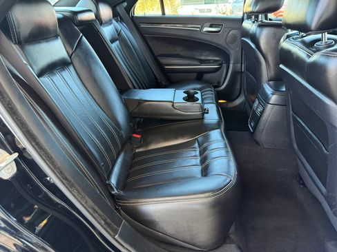 Used 2023 Chrysler 300 S RWD image 33