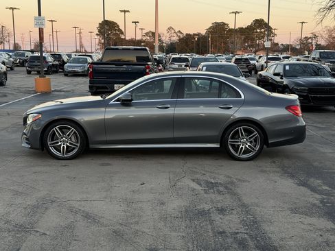 Used 2018 Mercedes-Benz E 300 image 12