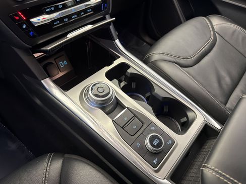 Used 2020 Ford Explorer ST w/ ST Street Pack image 23