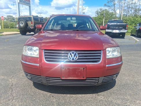 Used 2003 Volkswagen Passat GLX AWD/4WD image 2