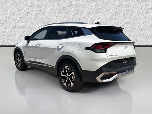 Used 2023 Kia Sportage EX AWD/4WD image 5