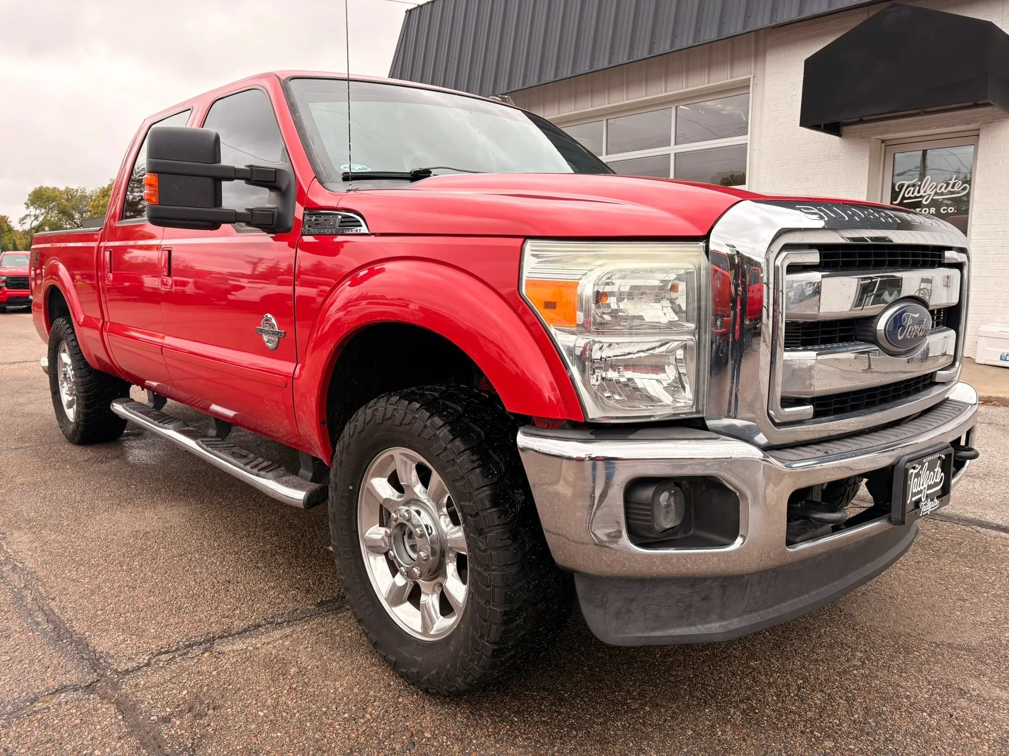 Used 2015 Ford F250 Lariat w/ Lariat Ultimate Package AWD/4WD image 2