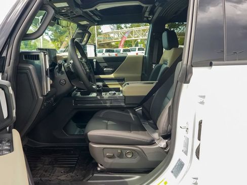 Used 2026 GMC Hummer EV SUV AWD/4WD image 20
