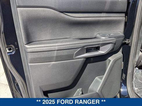 New 2025 Ford Ranger Lariat w/ FX4 Off-Road Package image 17