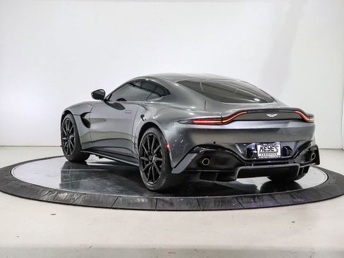 Used 2020 Aston Martin V8 Vantage Coupe RWD image 2