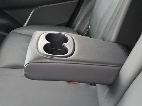 Used 2022 Mitsubishi Eclipse Cross SEL image 13