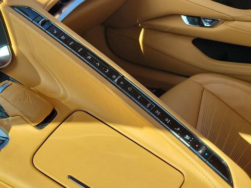 Used 2022 Chevrolet Corvette Stingray Premium Conv w/ 3LT RWD image 41