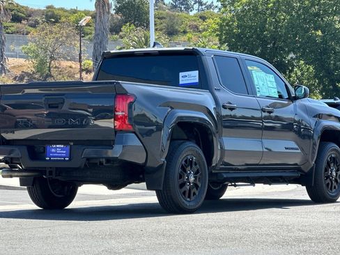 Used 2024 Toyota Tacoma SR5 AWD/4WD image 3
