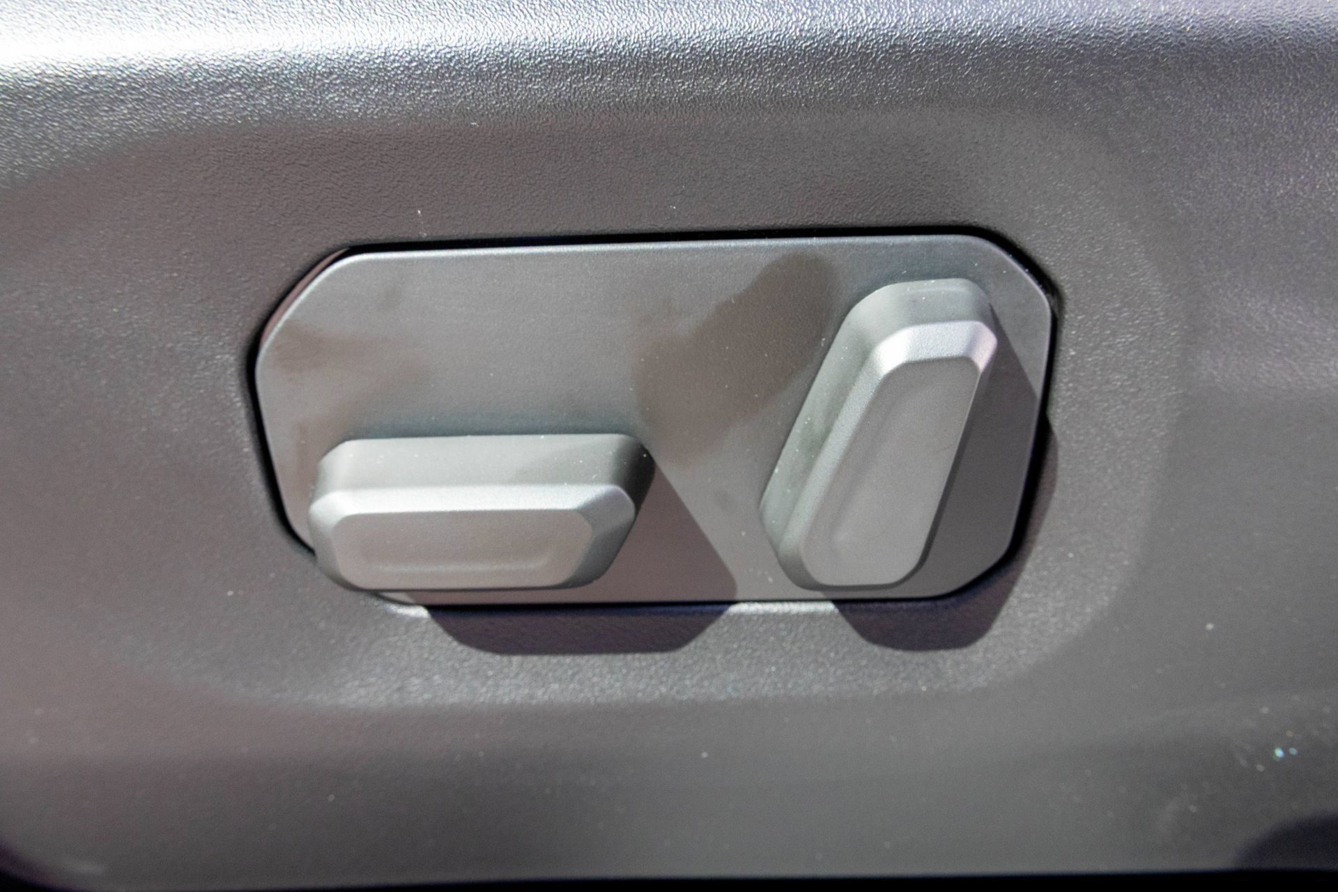 New 2027 Jeep Wrangler Unlimited Rubicon AWD/4WD image 6