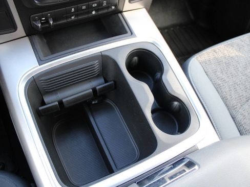 Used 2018 RAM 2500 Big Horn image 36