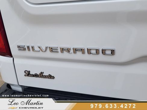 New 2026 Chevrolet Silverado 1500 ZR2 AWD/4WD image 6