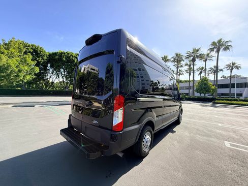 Used 2023 Ford Transit 250 148 High Roof AWD w/ Load Area Protection Package image 5