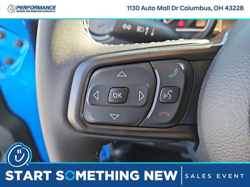 New 2025 Jeep Gladiator Mojave w/ Safety Group image 28